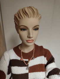 Ketting en armband knopen met een knoopster