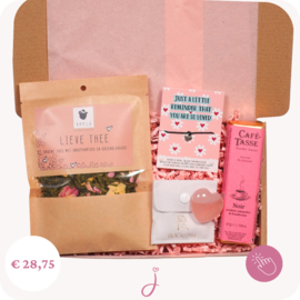 Selfcare cadeau You are so loved - Brievenbus cadeau