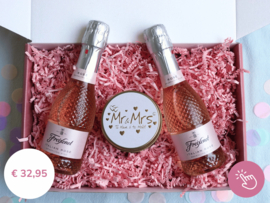 Huwelijkscadeau "MR & MRS to have & to hold" - Cadeaubox