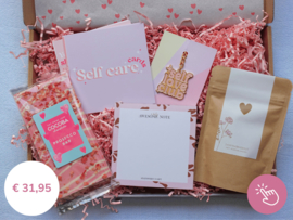 Brievenbus cadeau - Self love club