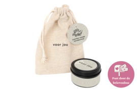 Geurkaarsje in blik met tekst "voor jou"