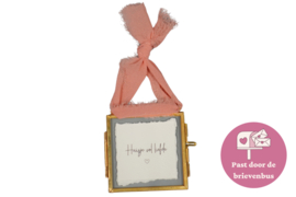 Lijstje "Huisje vol liefde" - roze lint