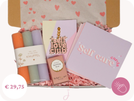 Selfcare cadeau "Self care club" - Brievenbus cadeau