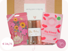 Brievenbus cadeau Love & Kisses - Sterkte cadeau