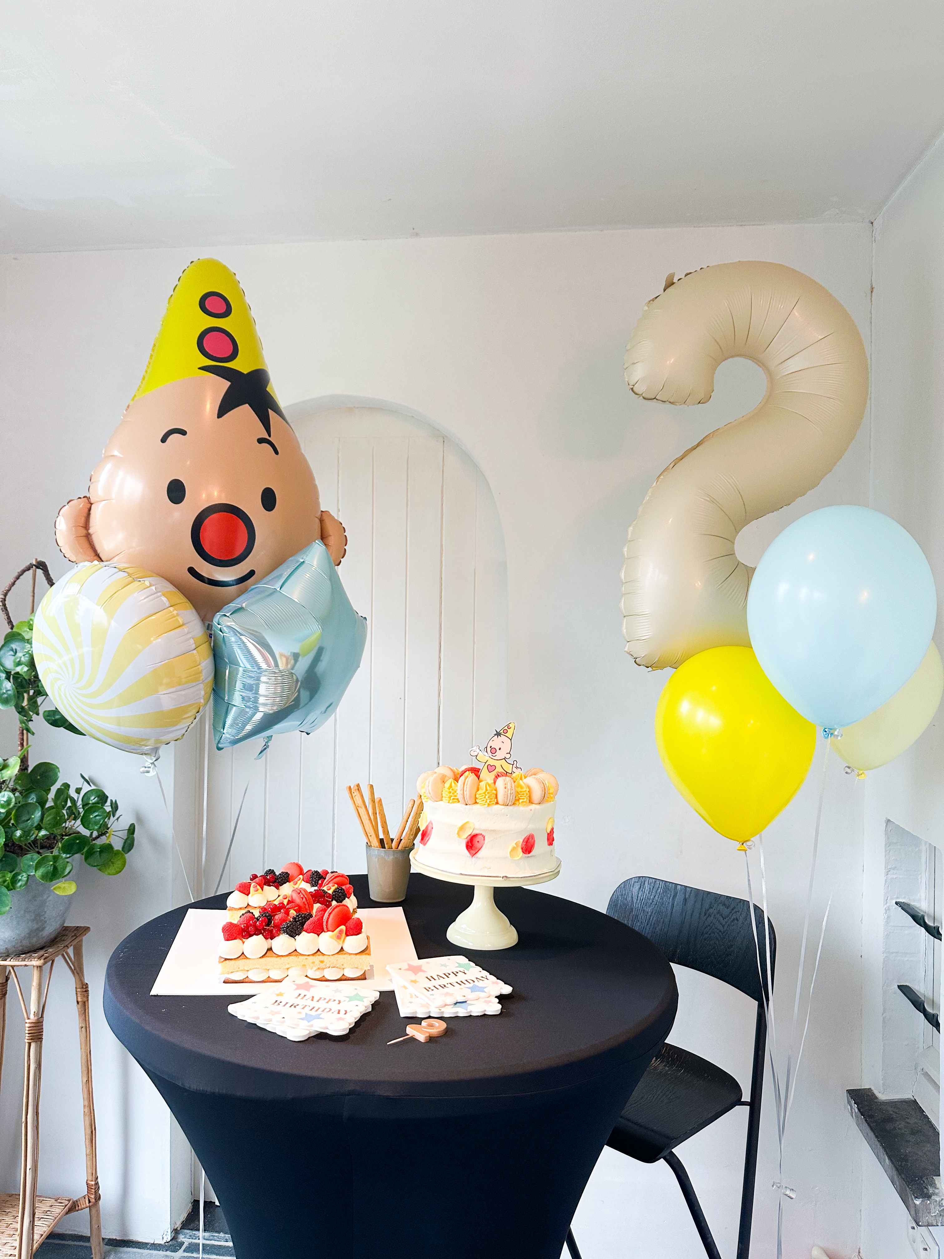 Party Deco Swirl candy yellow
