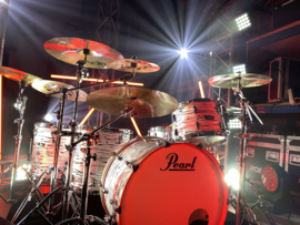 Pearl Woodfiberglass reissue 24,13,16,18” shellset