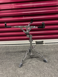 Pearl snarestands