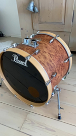 Pearl Session series 22x16” Dark Burlwood (1997)