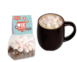 Blokzakje met kopkaartje en warme chocolademelkmix