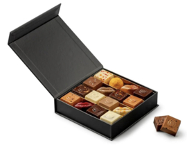 Chocolate Lovers 16 Stuks - Bonbondoos