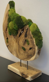 Houten object op voet