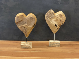 Houten hartjes op standaard