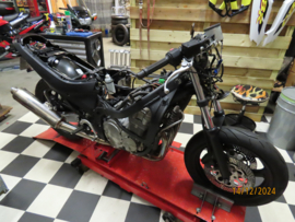 GSX600F - GSF600 Bandit Kruising - Project '94 Streetfighter