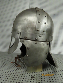 Middeleeuwse Helm Vikinghelm Stalen Replica Re-enactment