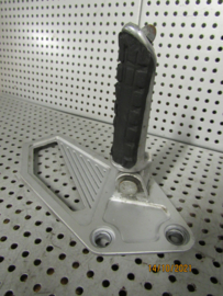 Voetsteun + Schetsplaat Links GPX750R - GPX 750 R '87-'90