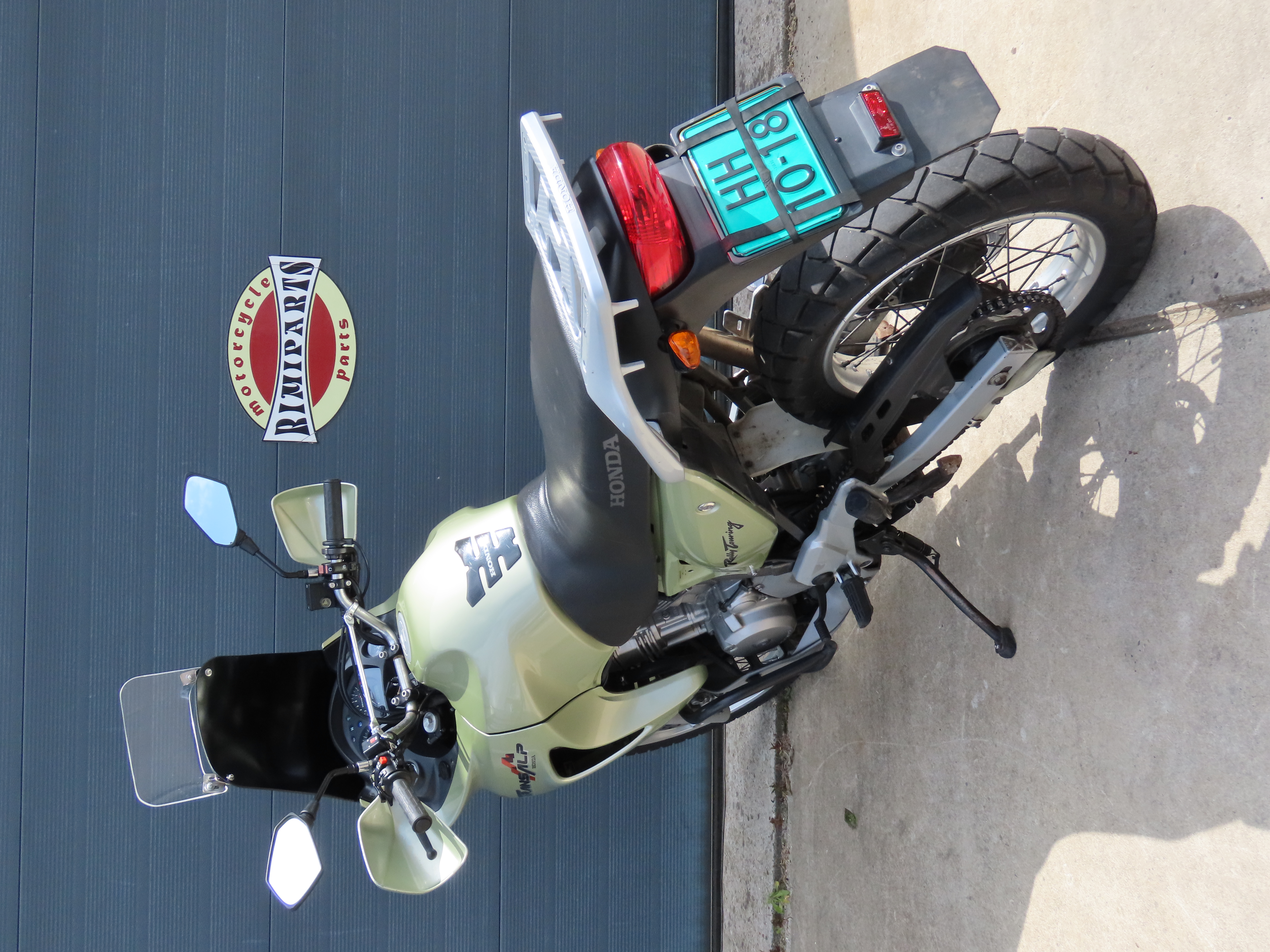 Nette XL650V Transalp XL 650 V All-Road b.j. 2000 GERESERVEERD