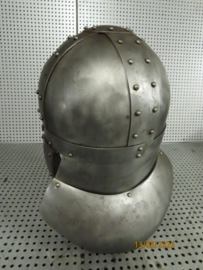 Middeleeuwse Helm Vikinghelm Stalen Replica Re-enactment