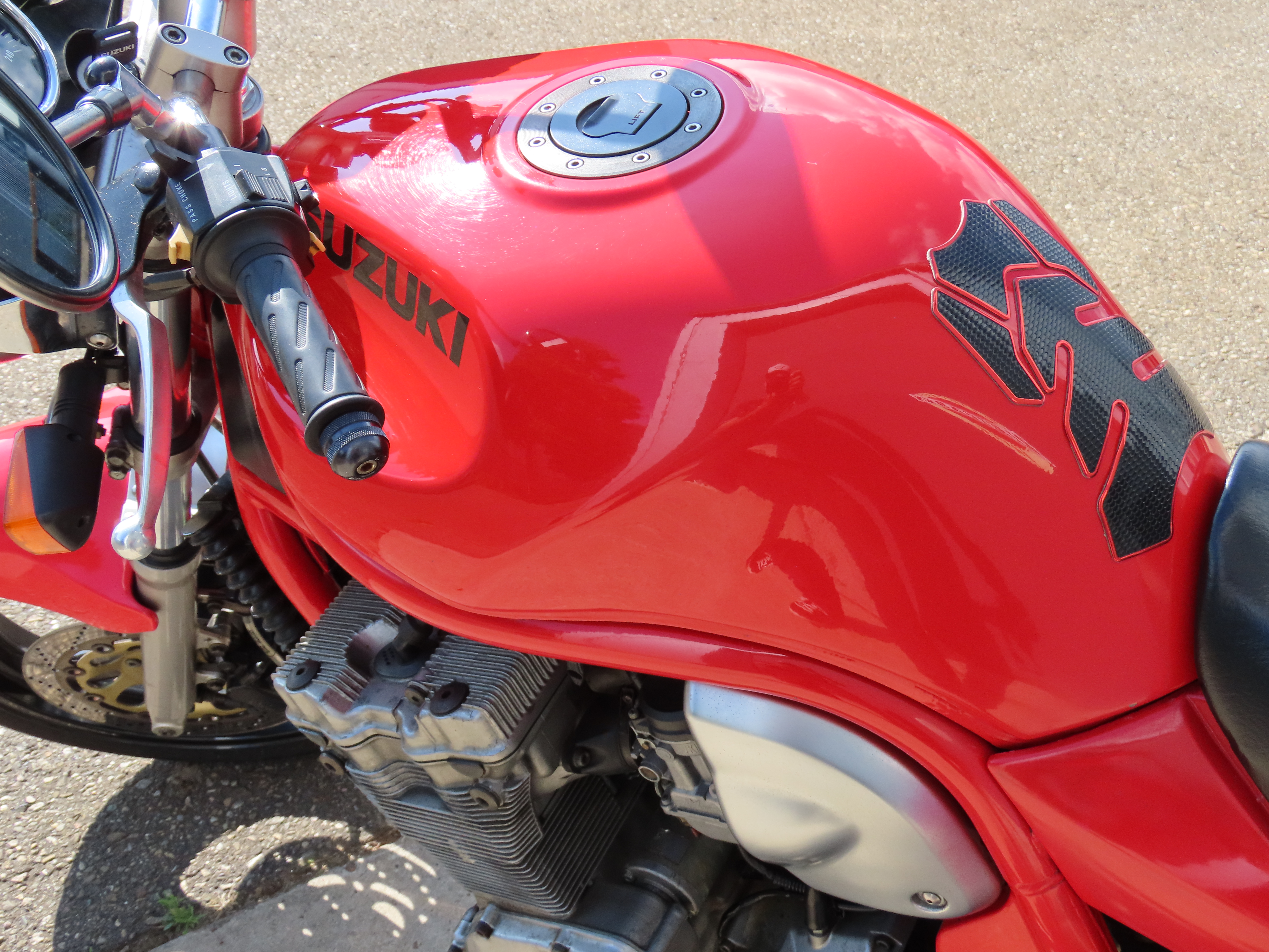 Nette GSF600N Bandit GSF 600 Naked b.j. 1995 Rood!