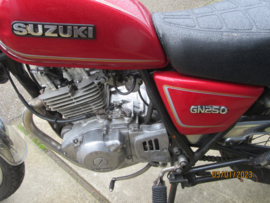 Leuke GN250 Custom-Bike Suzuki GN 250 / 16KW / b.j.'97 A2 (VERKOCHT!)