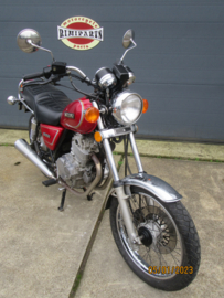 Leuke GN250 Custom-Bike Suzuki GN 250 / 16KW / b.j.'97 A2 (VERKOCHT!)