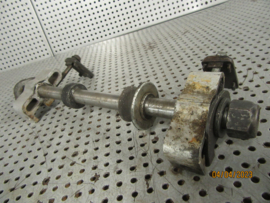 Achteras / as achterwiel met spanners GSX550ES / GSX 550 ES