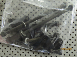 Set Bouten Ophangpunten Blok GSX400E - GSX 400 E '84