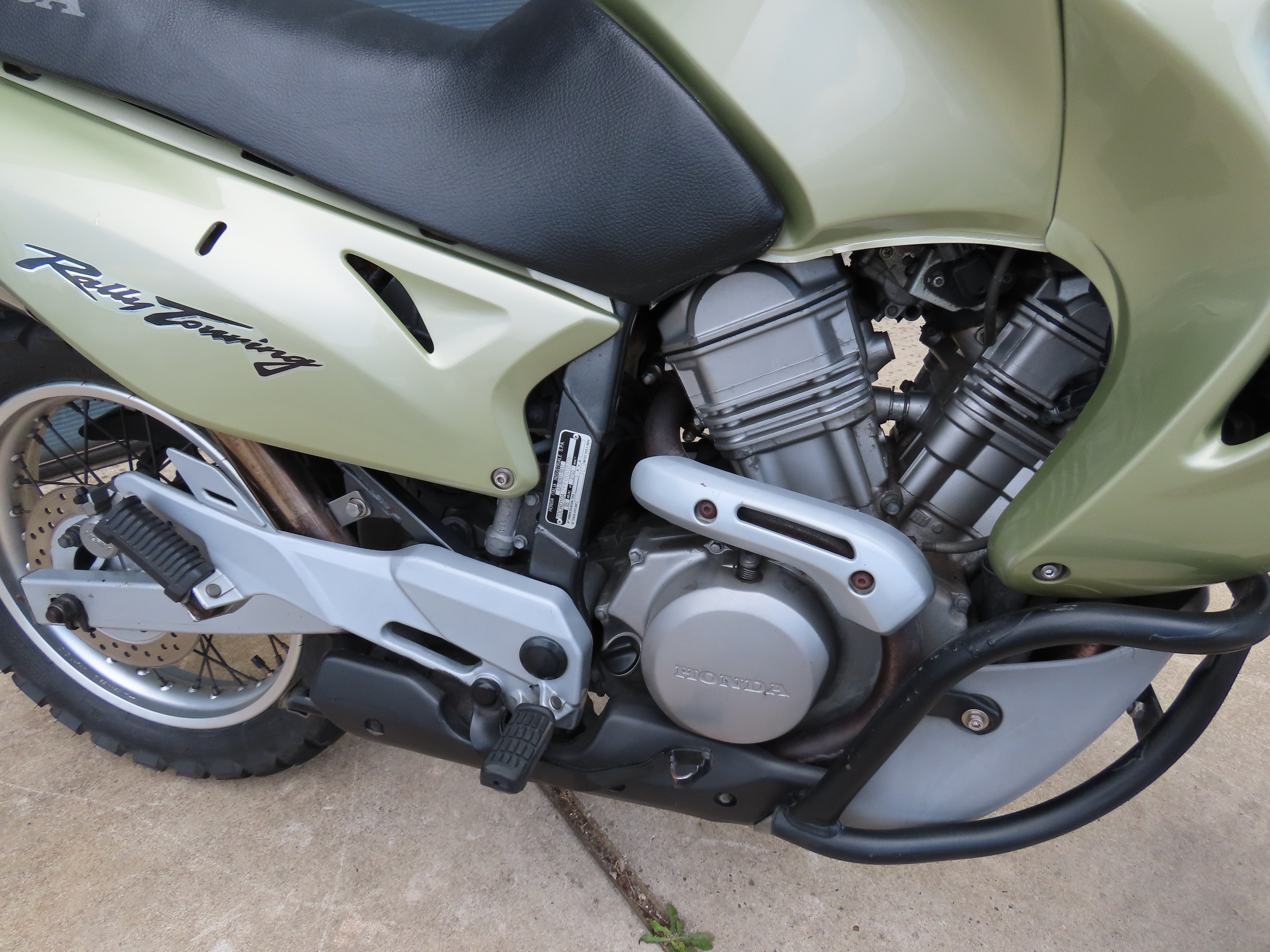 Nette XL650V Transalp XL 650 V All-Road b.j. 2000 GERESERVEERD