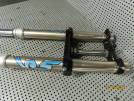 Voorvork Set Vorkpoten Front-fork KX85
