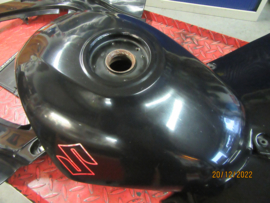 Complete "lak-set" kuipwerk + tank ZWART GSX600F GN72 '88-'97 lakset