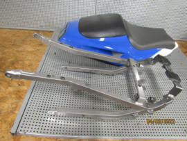 Kont Streetfighter; iets bijzonders! Ducati kont voor ZXR750 J model Seat & Rear