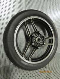 Voorwiel Wiel Front-wheel met band Honda vf750s 110/90-18