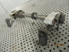 Achteras / as achterwiel met spanners GSX550ES / GSX 550 ES