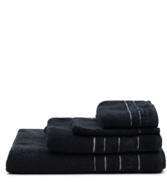 RM Elegant Towel Black 140 x 70