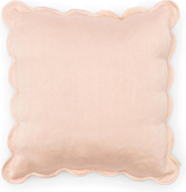 Fleur Scallop Pillow Cover