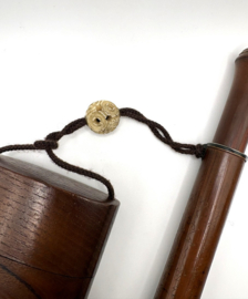 Japanse pijphouder en tabaksdoos