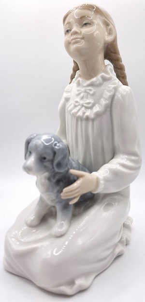 Lladro Nao beeldje, meisje met puppie #171