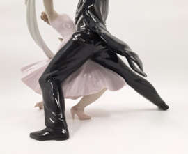 Lladro, Elegante Foxtrot #8638