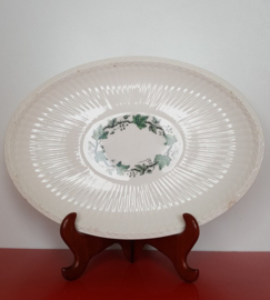 Twee Wedgwood ovalen schaaltjes van Stratford