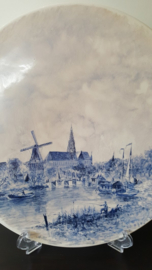 Bord met landschap - Societe Ceramique Maestricht