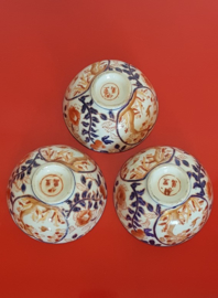 3 Japanse schaaltjes met floraal decor
