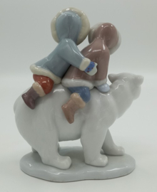 Lladro Inuit riders #5353