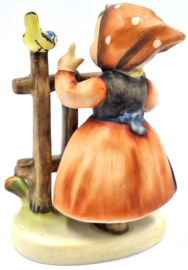 Hummel beeld 'Signs of Spring'