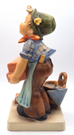 Hummel beeldje 'Der Schwerarbeiter / The builder'