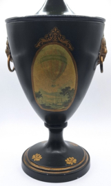 Kastanjevaas Italiaanse stijl