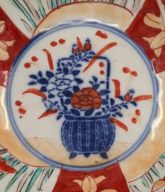Japans imari kom