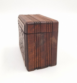 Houten sigarettendoosje '42
