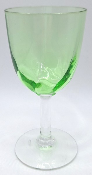 Vier uranium glaasjes