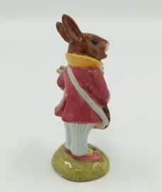 Royal Doulton - Mr. Bunny beat Strumming