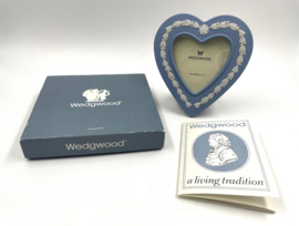 Wedgwood fotolijstje in hartvorm