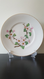 Royal Copenhagen sierbord met bloemdecoratie